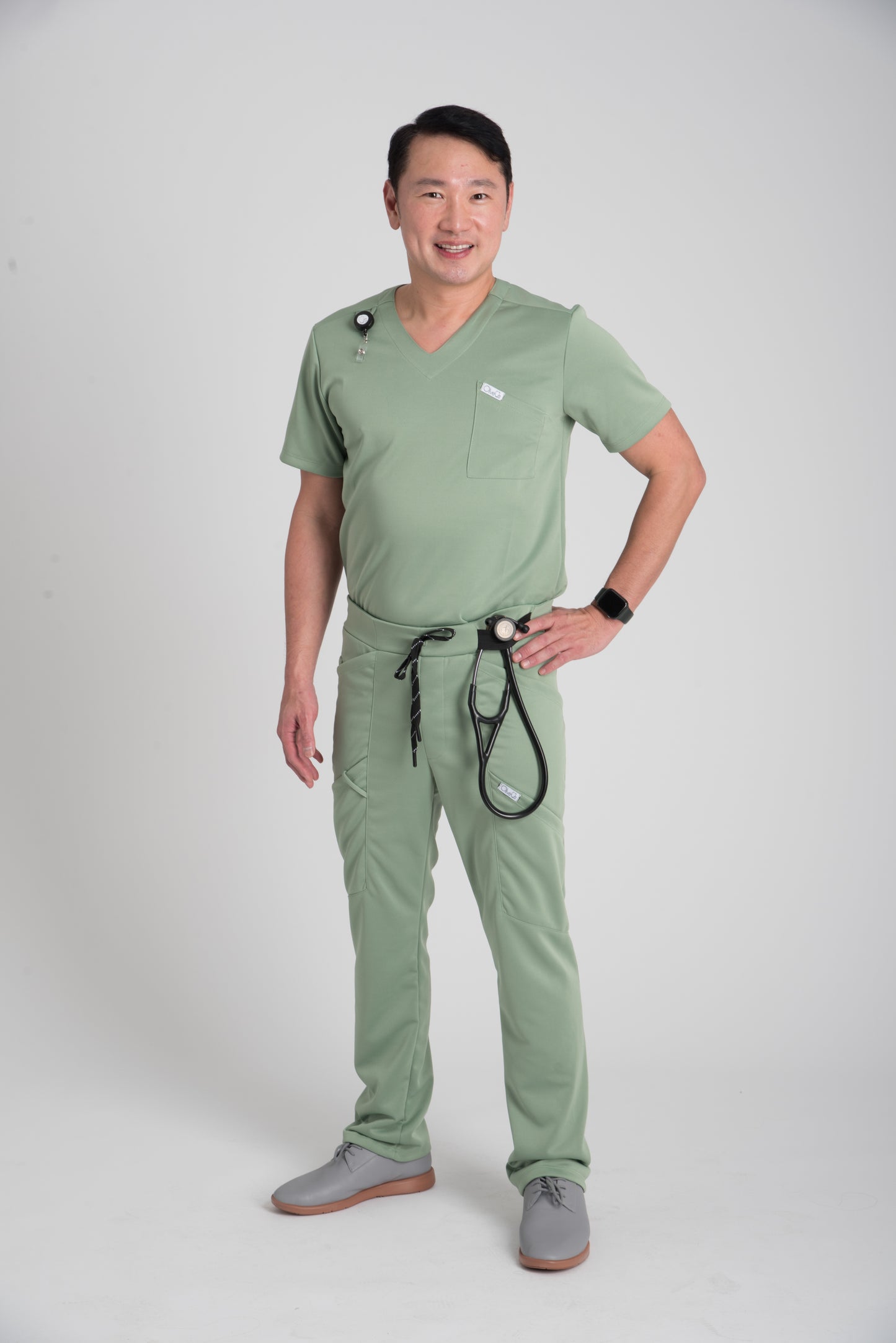 Men's Pants in Olive Green