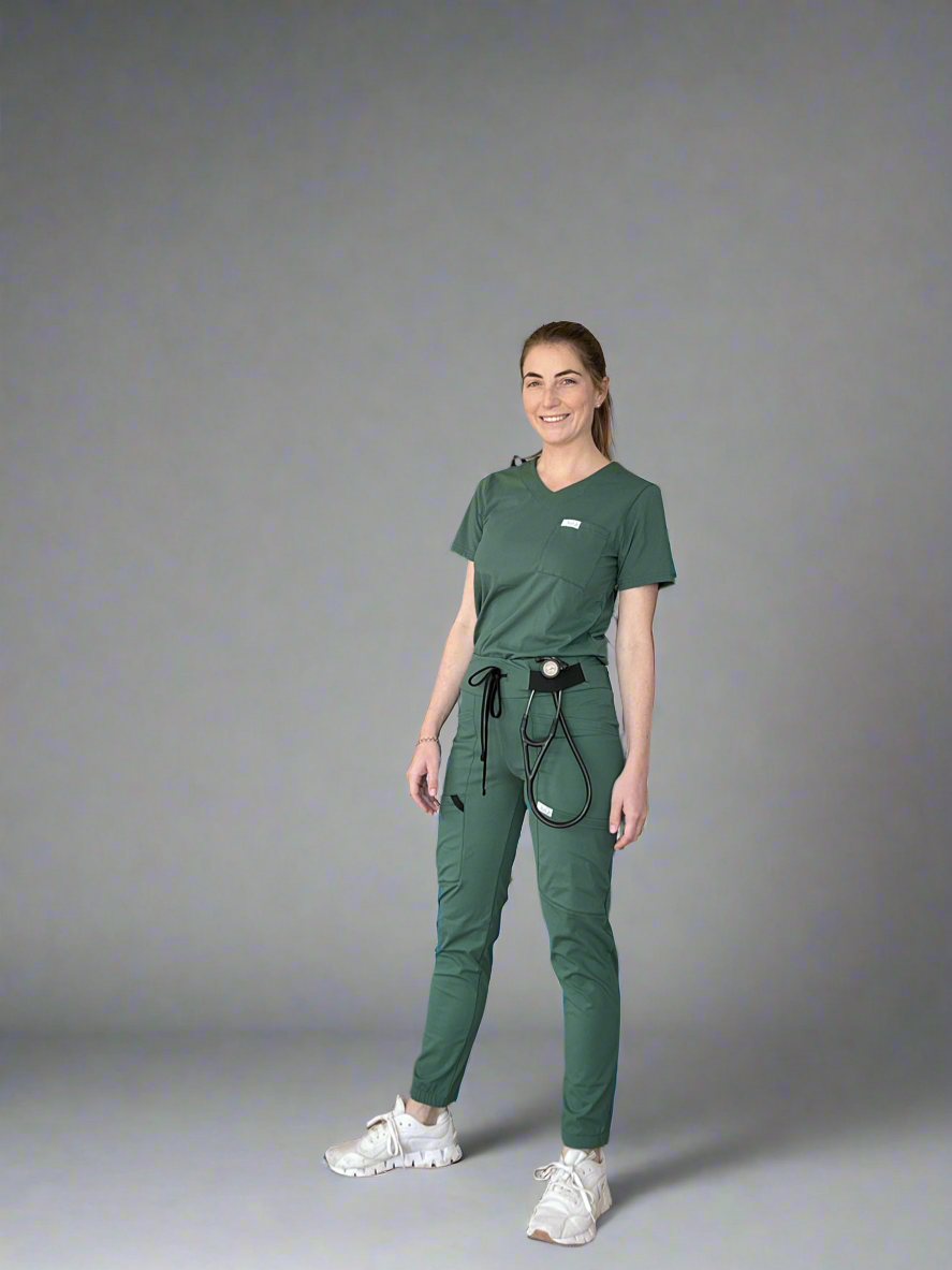 Women's Tuck-In Top in Hunter Green